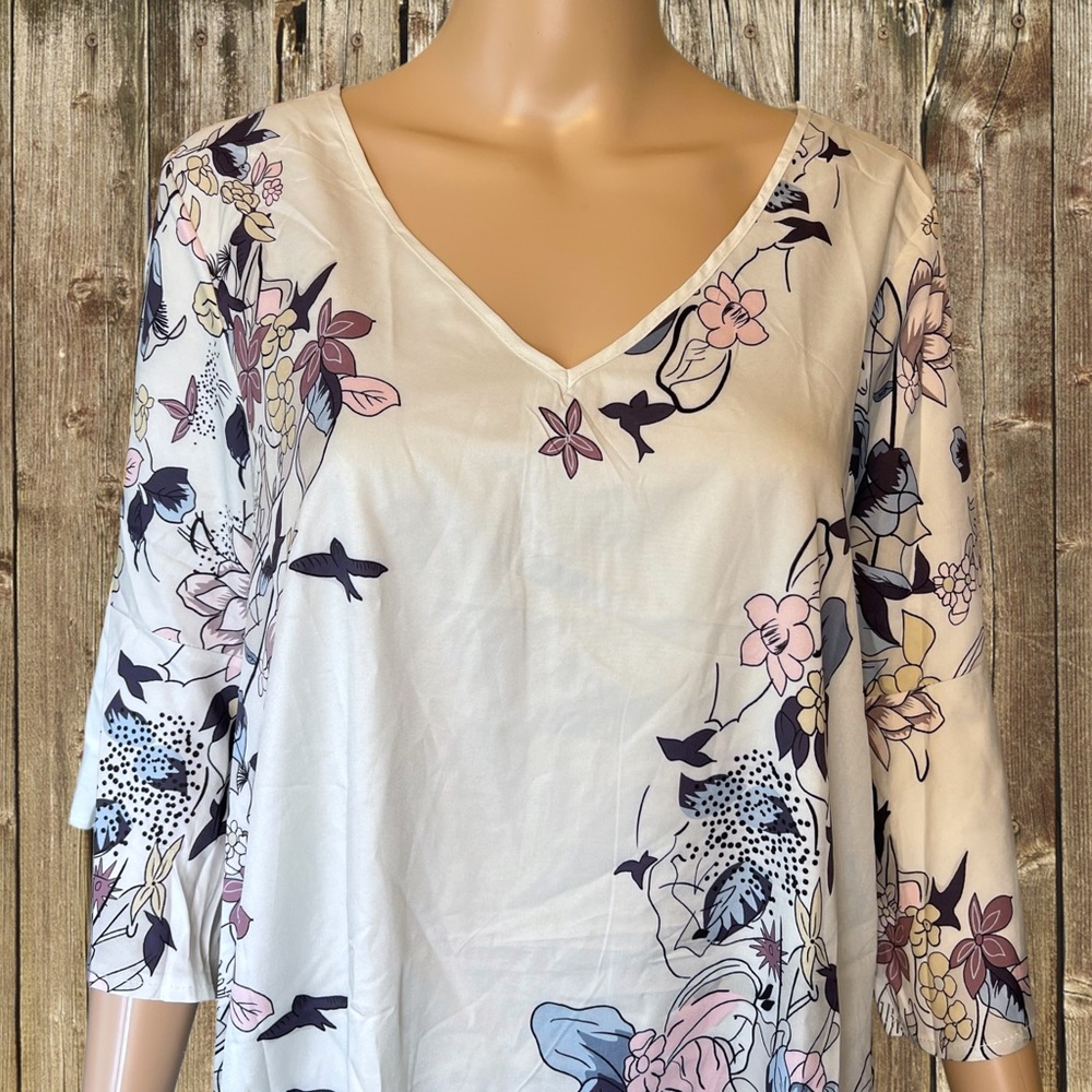 Miss look Lightweight Floral Bird 3/4 Bell Sleeve Boho Style Tunic Medium - Picture 9 of 13
